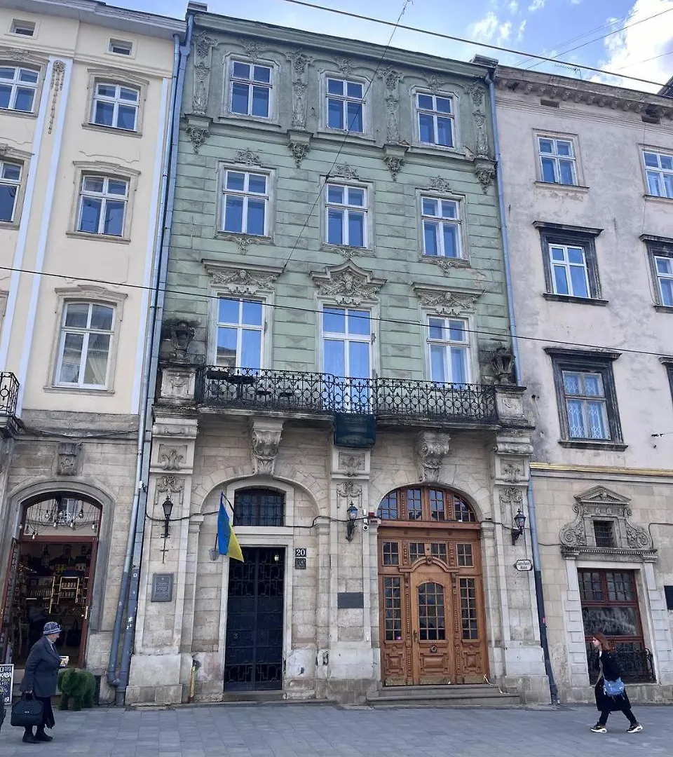Апартаменти На Площі Ринок, 20 Lviv
